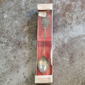 Victoria Canada Souvenir Spoon - Silver